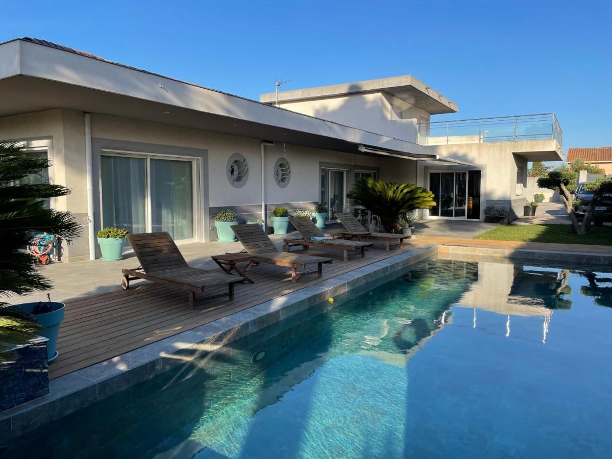 Chambre Luxe Dans Villa De Standing Avec Piscine, Acces Discret Et Independant, Terrasse Arboree Et Parking Prive La Valette-du-Var Exterior photo
